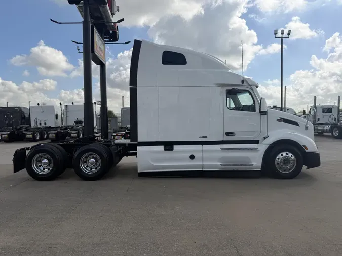 2024 Peterbilt 579