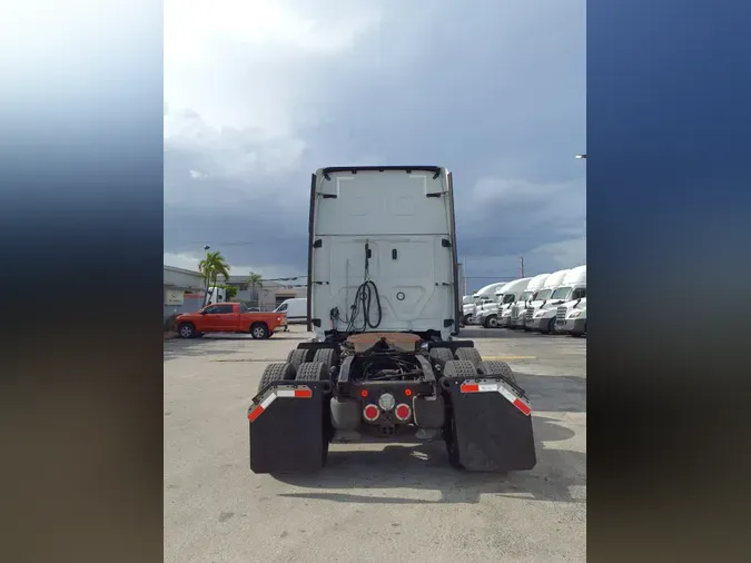 2020 FREIGHTLINER NEW CASCADIA PX12664