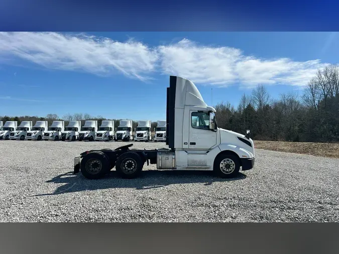 2018 Volvo VNL300