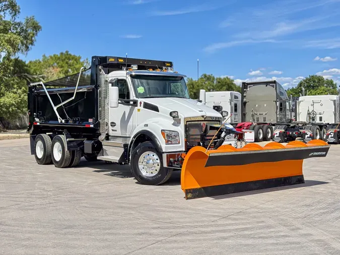 2025 KENWORTH T880S