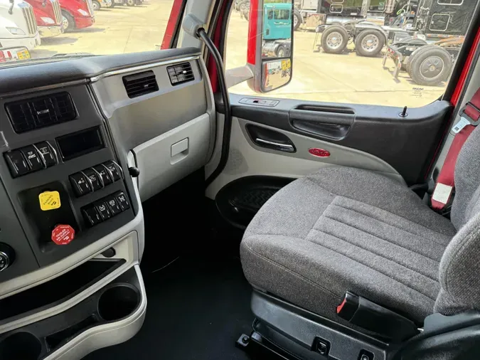 2024 Peterbilt 579