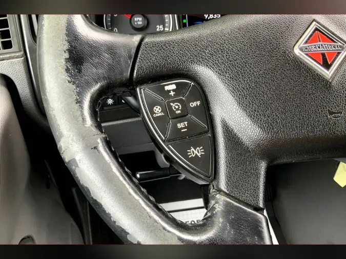2021 INT LT625 6x4