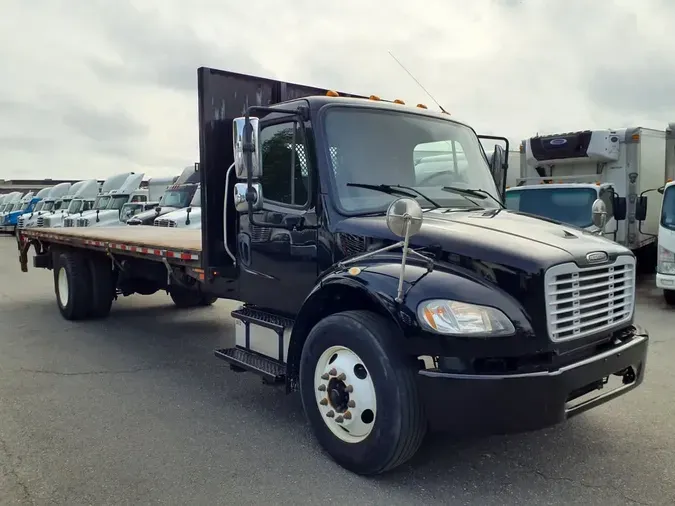 2018 FREIGHTLINER M2 106