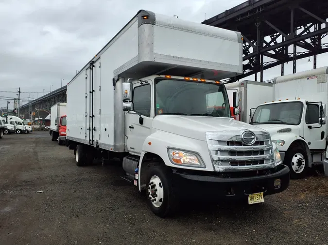 2019 HINO HINO 258ALP