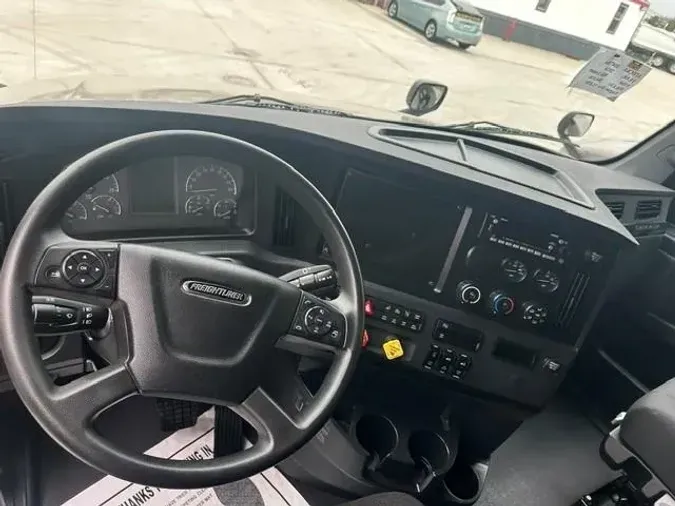 2024 Freightliner Cascadia