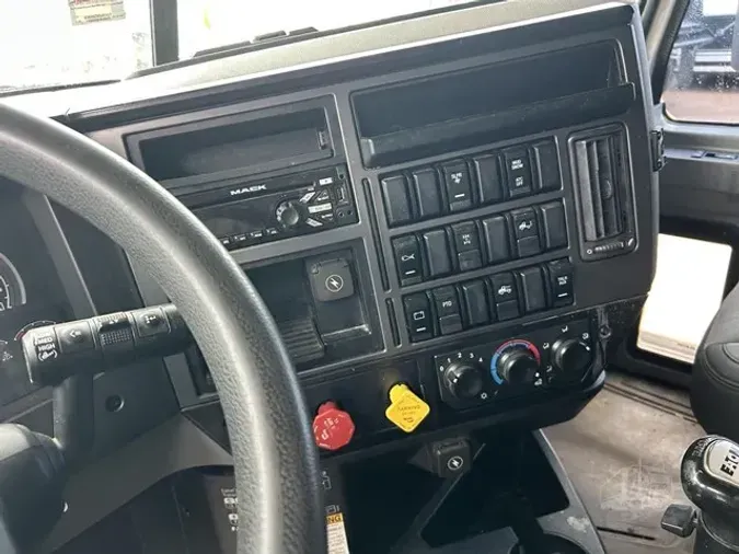 2020 MACK ANTHEM 64T