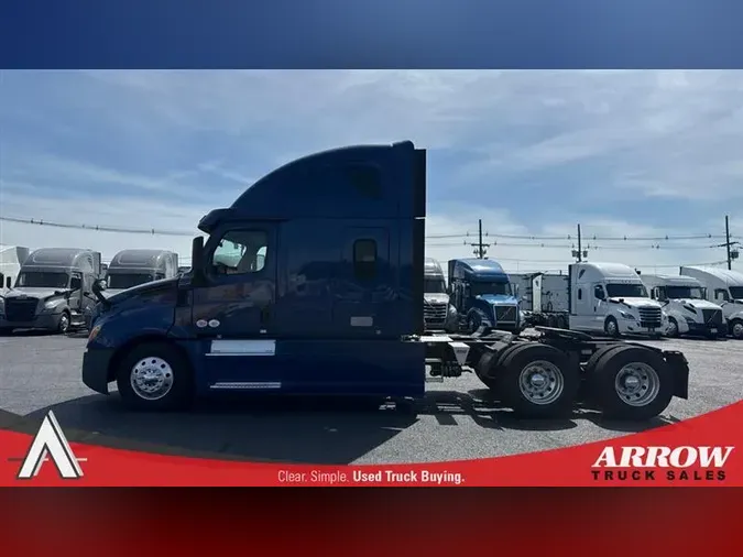 2019 FREIGHTLINER CA126