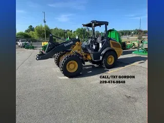 2022 John Deere 204L