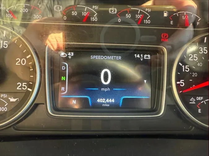 2022 International LT625