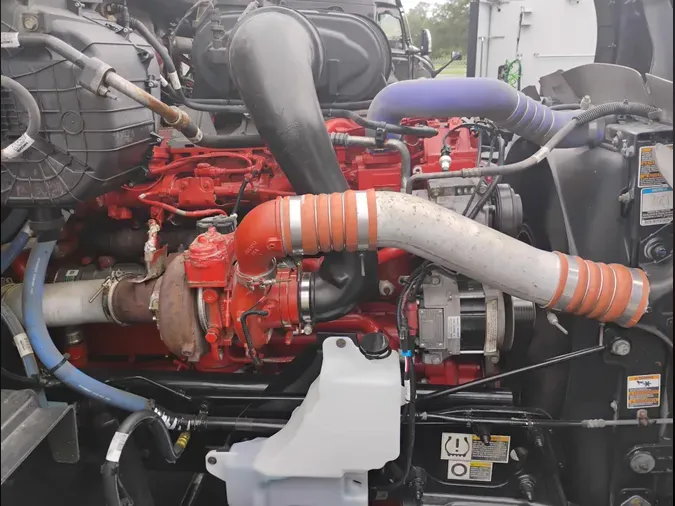 2023 Peterbilt 579153d871f05f0331e354fdae64dbb38d0