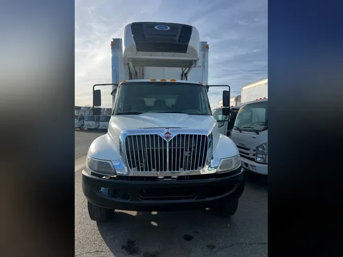 2017 NAVISTAR INTERNATIONAL 4300