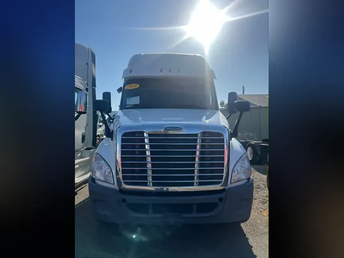 2019 FREIGHTLINER/MERCEDES CASCADIA 125