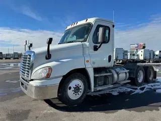 2016 FREIGHTLINER/MERCEDES CASCADIA PX125084ST