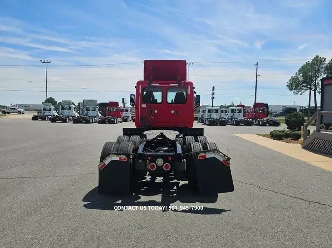 2019 FREIGHTLINER NEW CASCADIA 116