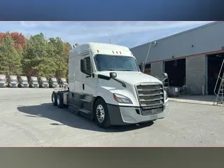 2022 Freightliner Cascadia 126