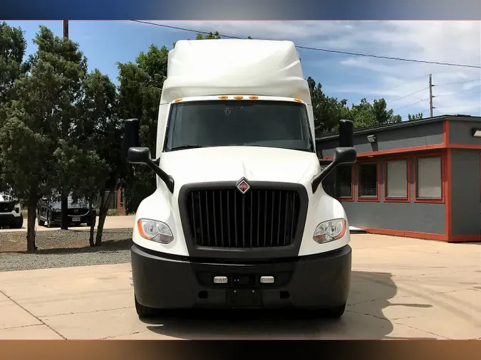 2021 INT LT625 6x4