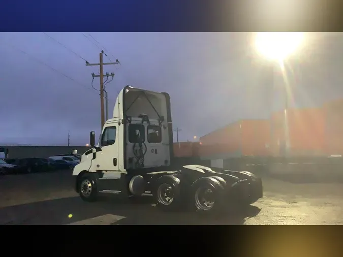 2019 Freightliner Cascadia