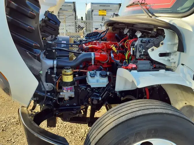 2018 FREIGHTLINER/MERCEDES M2 106