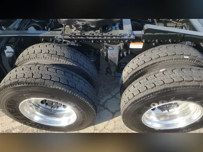 2022 FREIGHTLINER CA116