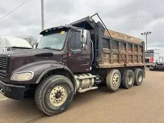 2007 FREIGHTLINER BUSINESS CLASS M2 112