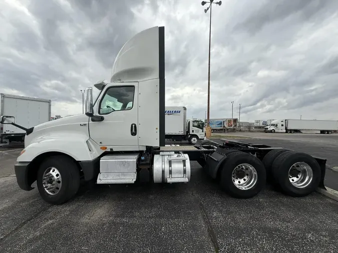 2020 International LT625