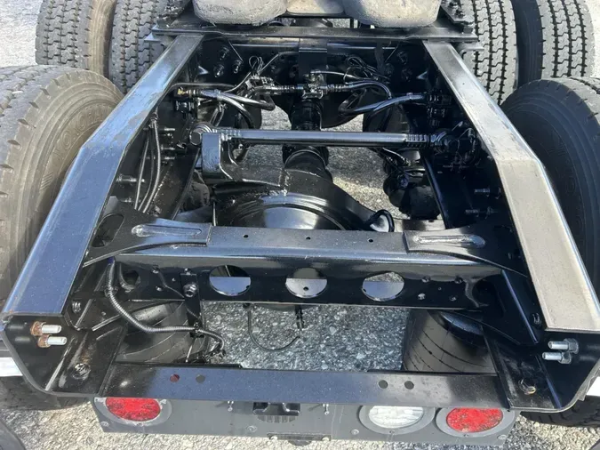 2023 International LoneStar1551c93df5a5707bbb14df997c96a697