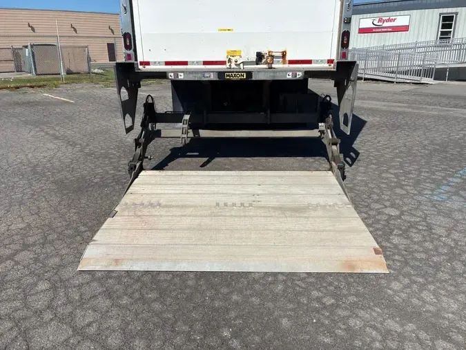 2019 FREIGHTLINER/MERCEDES M2 106