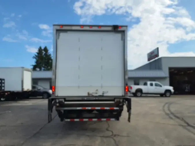 2019 FREIGHTLINER M2 106