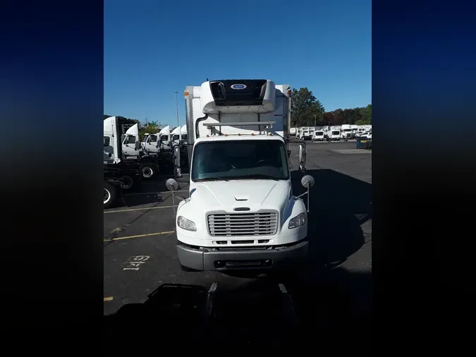 2017 FREIGHTLINER/MERCEDES M2 106