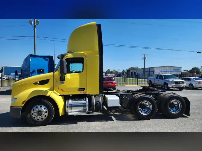 2021 Peterbilt 579