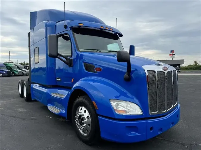 2019 PETERBILT 579