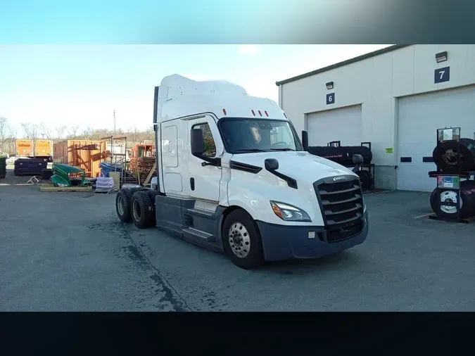 2022 Freightliner Cascadia 126155f88834629b45cdc4270278eb1cd08