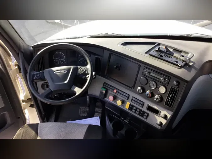 2021 Freightliner Cascadia 126156261ec61291b4c99f30eff958c5f0c