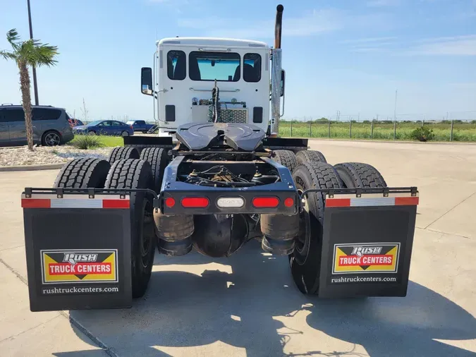 2020 Peterbilt 567