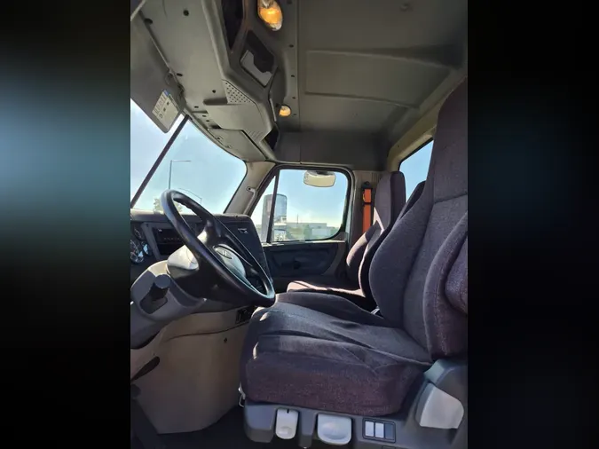 2018 FREIGHTLINER/MERCEDES CASCADIA 125