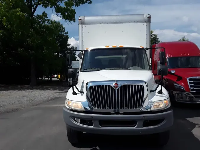 2019 NAVISTAR INTERNATIONAL 4300
