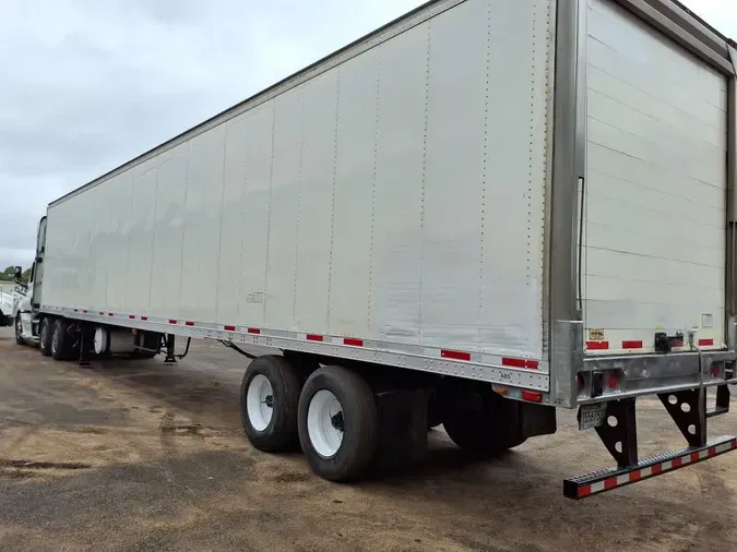 2014 VANGUARD TRAILER CORP R8000B 53/102/162