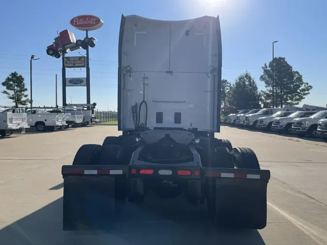 2021 Peterbilt 579