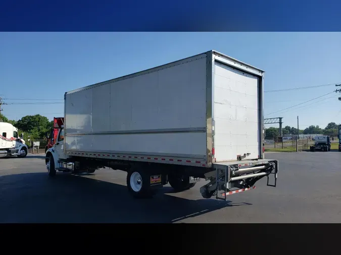 2018 Freightliner Business Class M2 106