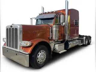 2023 Peterbilt 389