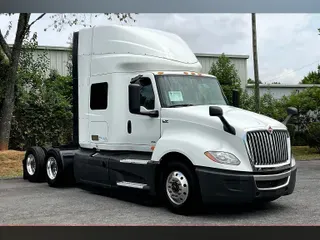 2022 INT LT625 6x4