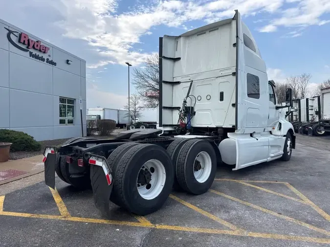 2020 NAVISTAR INTERNATIONAL LT625 SLPR CAB