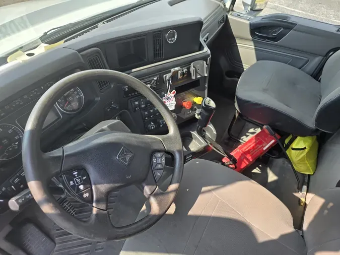 2020 International LT625158612a7ed3a1b9e0b6d5d22bc6861dc
