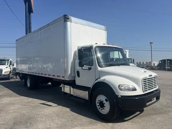 2017 Freightliner Business Class M2 106