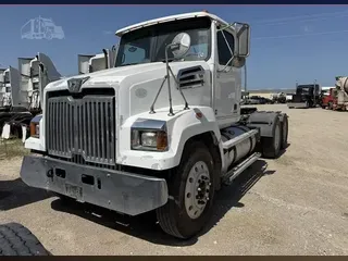 2016 WESTERN STAR 4700