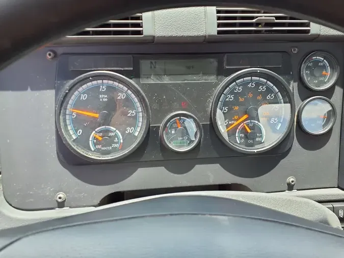 2020 FREIGHTLINER CASCADIA 125
