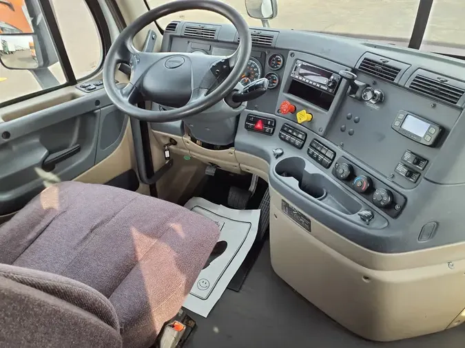 2018 FREIGHTLINER CASCADIA 125