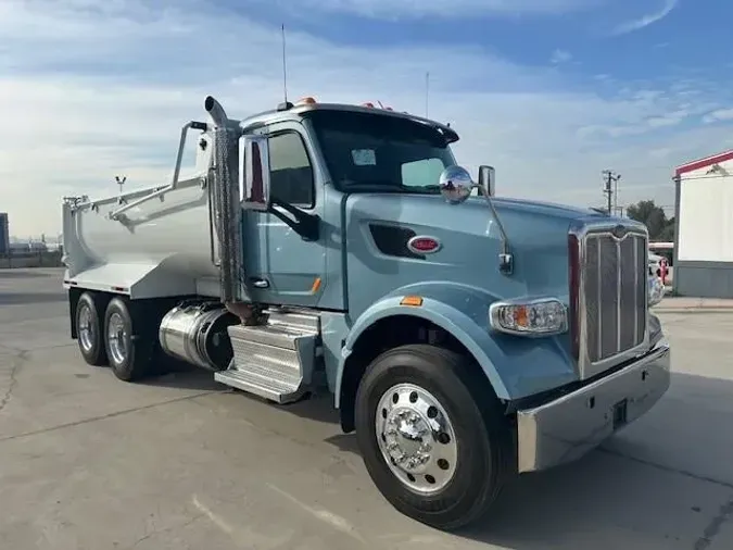 2021 Peterbilt 567