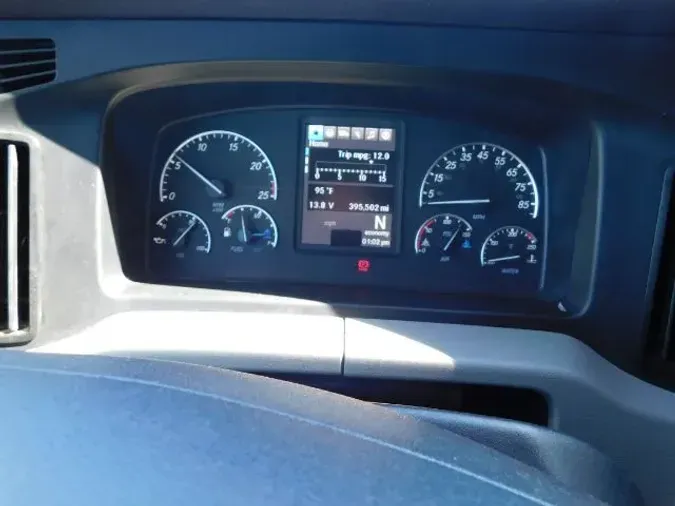 2020 Freightliner New Cascadia 126