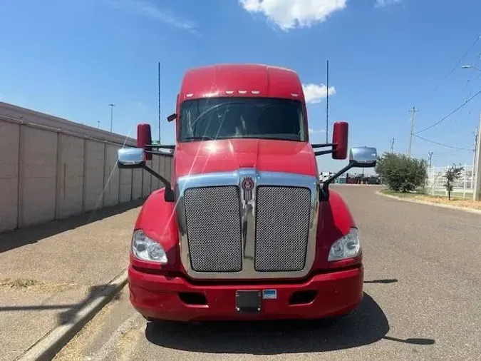 2020 Kenworth T680